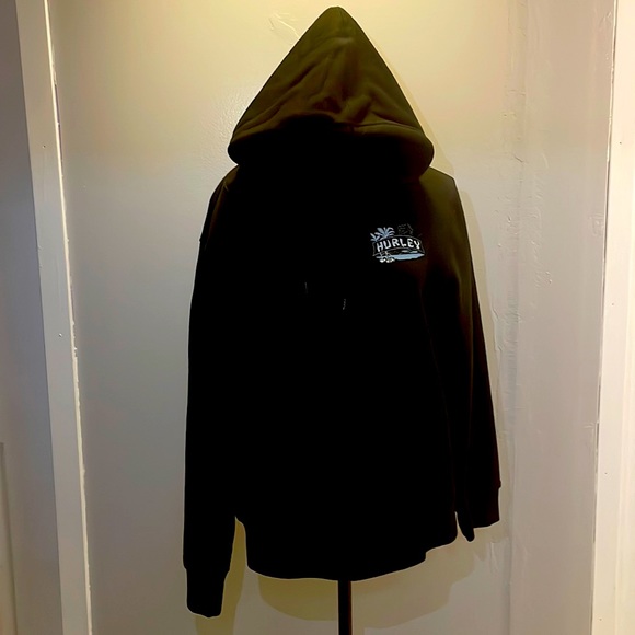 HURLEY Sweater Vintage Rare Design (Black, Baby Blue & White Print) $68 - Picture 1 of 16